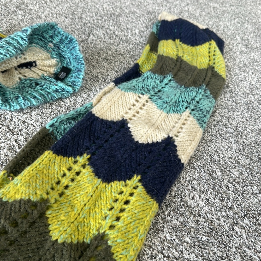 Beanie & Scarf Set - Picture 6 of 6